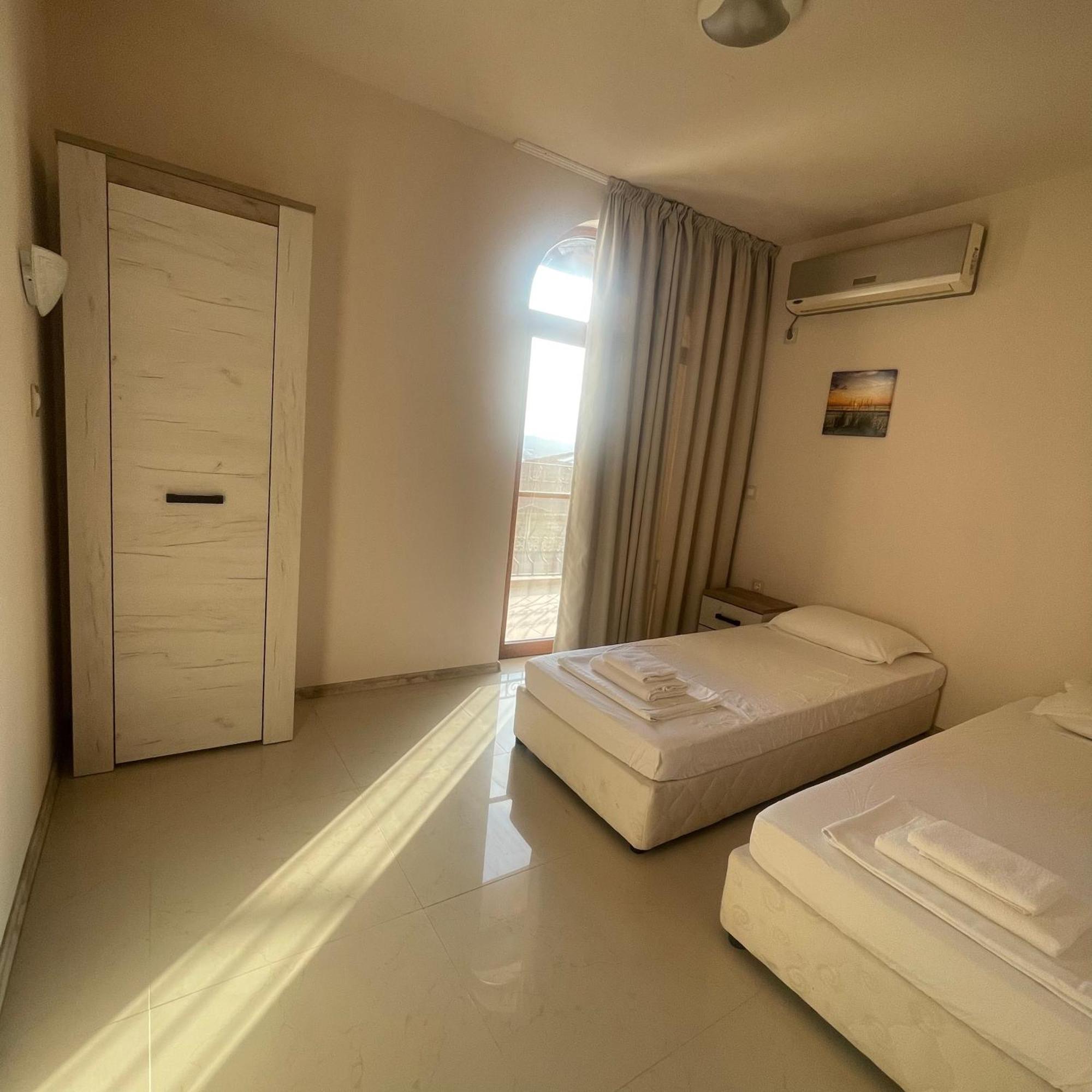 Private Apartment With Sea View Созопол Екстериор снимка